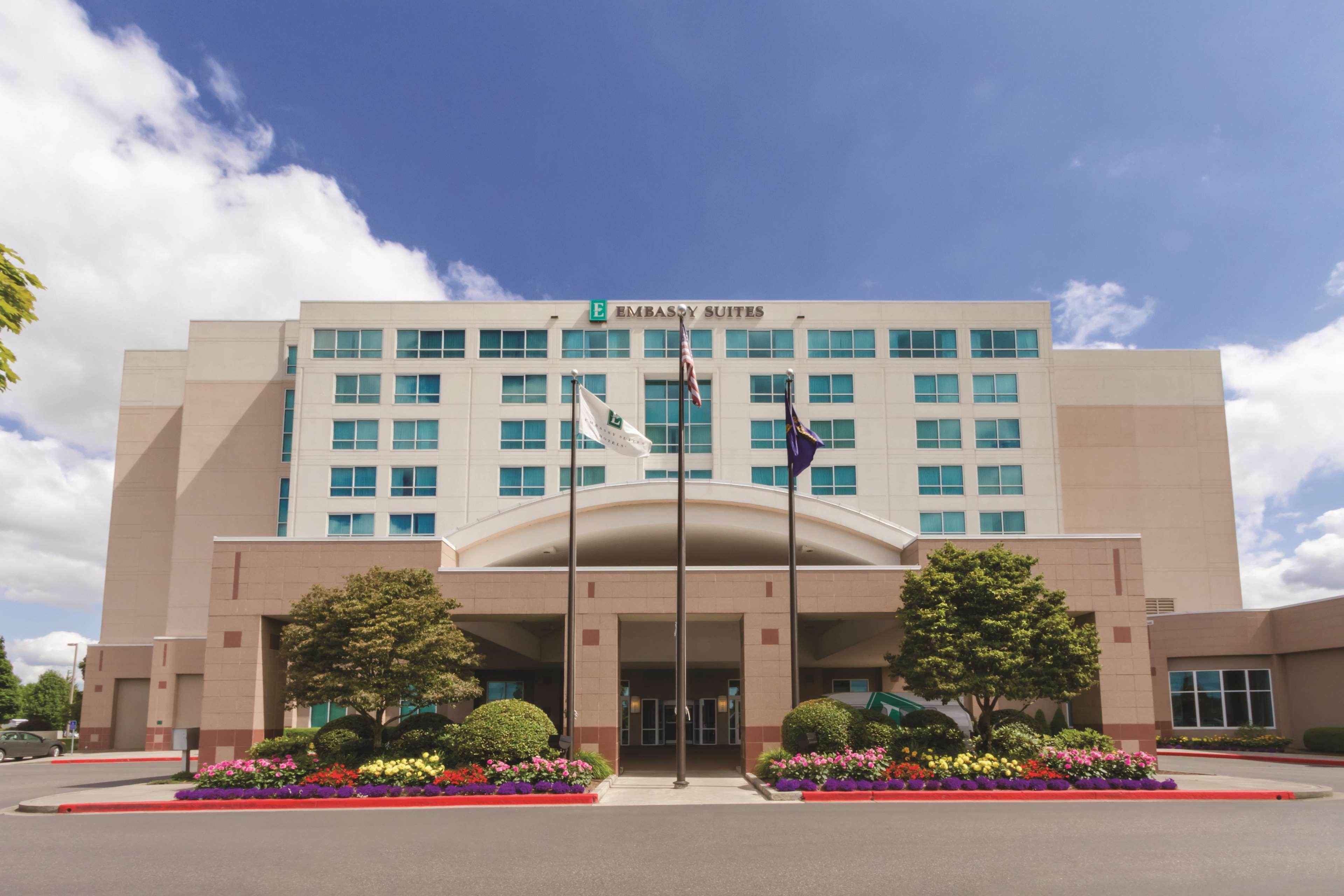 Embassy Suites By Hilton Portland Airport Εξωτερικό φωτογραφία